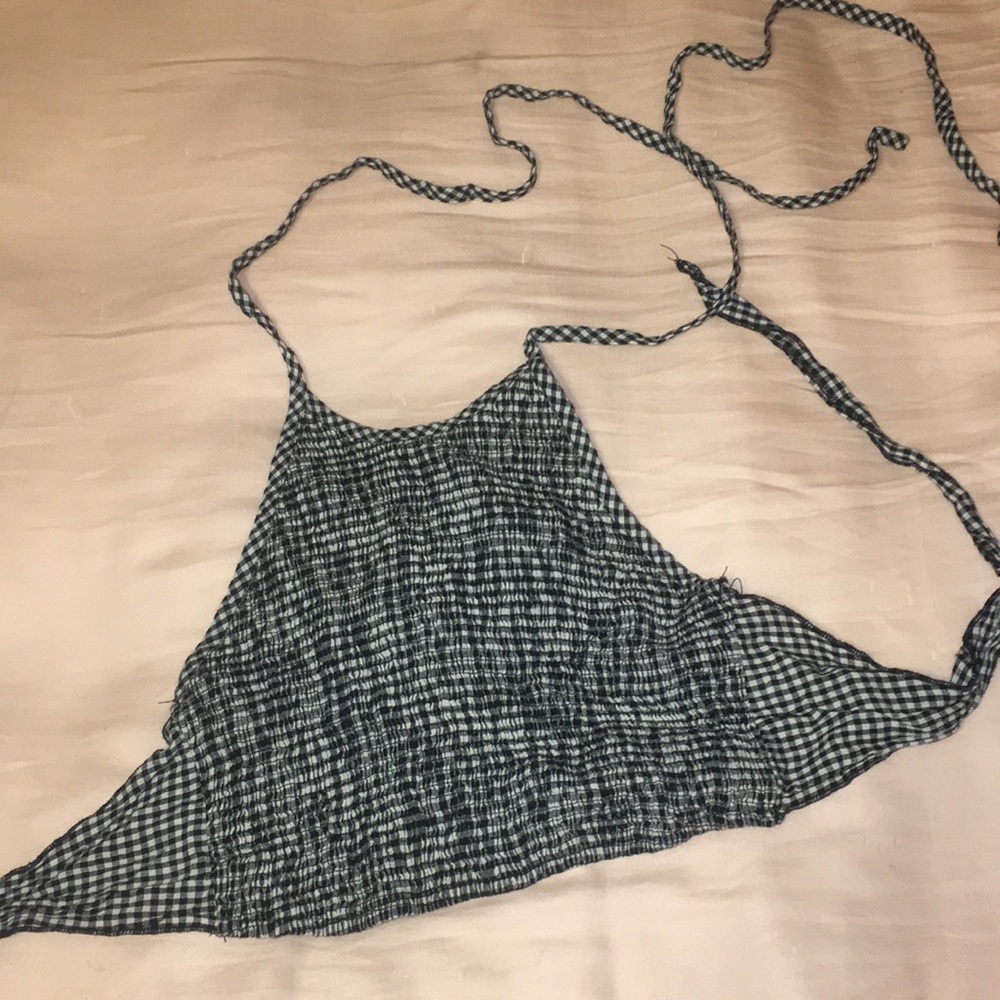 Halter top
